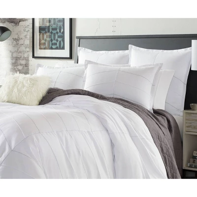 White Courtney Duvet Cover Set - City Scene® 4 White Courtney Duvet Cover Set - City Scene® - Image 4