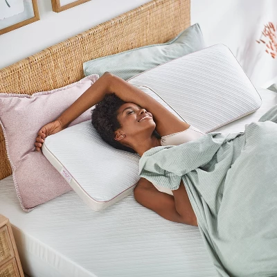 Reversible Support Gel Memory Foam Bed Pillow With Antimicrobial Cover - Nüe By Novaform 5 Reversible Support Gel Memory Foam Bed Pillow With Antimicrobial Cover - Nüe By Novaform - Image 5