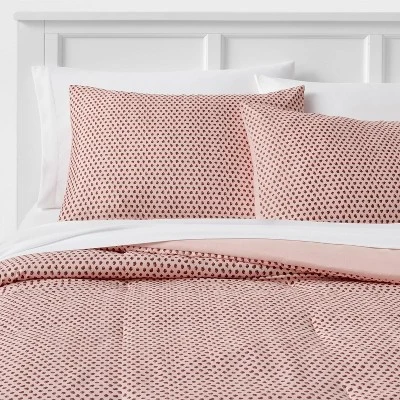 Strawberry Print Reversible Microfiber Comforter & Sheet Set Light Pink - Room Essentials™ 8 Strawberry Print Reversible Microfiber Comforter & Sheet Set Light Pink - Room Essentials™ - Image 8