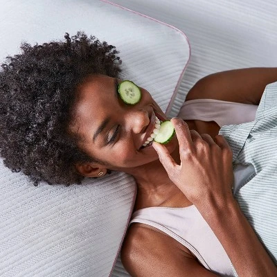 Reversible Support Gel Memory Foam Bed Pillow With Antimicrobial Cover - Nüe By Novaform 6 Reversible Support Gel Memory Foam Bed Pillow With Antimicrobial Cover - Nüe By Novaform - Image 6