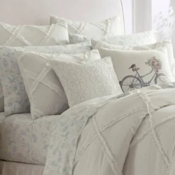 Adelina Reversible Duvet Cover Set White - Laura Ashley -Bedding Store GUEST a7442e3f 0b5d 4db1 b5c1 0dfb081423ec