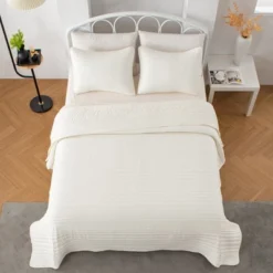 Market & Place Ultra Soft Lightweight Microfiber Quilt Set -Bedding Store GUEST cfd1bb17 d4b5 4836 a508 73a248cd2c16