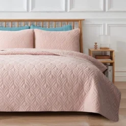 Peace Nest Pink Leaf Pattern Quilted Microfiber Coverlet Set -Bedding Store GUEST f1094834 67a2 4ef0 8051 dd5e173a15f6