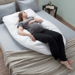 Hastings Home U-Shaped Full-Body Support Pregnancy Pillow With Zippered Cover - White, 60" X 38" 11 Hastings Home U-Shaped Full-Body Support Pregnancy Pillow With Zippered Cover - White, 60" X 38" -Bedding Store GUEST 6e32dad9 1062 405f b3e8 5f2993407410