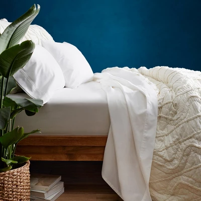 Performance Sheet Set (California King) White 400 Thread Count - Threshold™ 3 Performance Sheet Set (California King) White 400 Thread Count - Threshold™ - Image 3