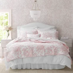 Bedford Cotton Quilt Set Pink - Laura Ashley -Bedding Store GUEST b12d8905 60af 4fb4 82de 6301f31fa69e