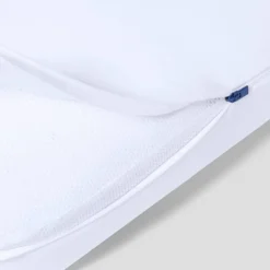 The Casper Foam Pillow 12 The Casper Foam Pillow -Bedding Store GUEST d87cbbfe e1a2 4ac1 a81a 236243328c5e